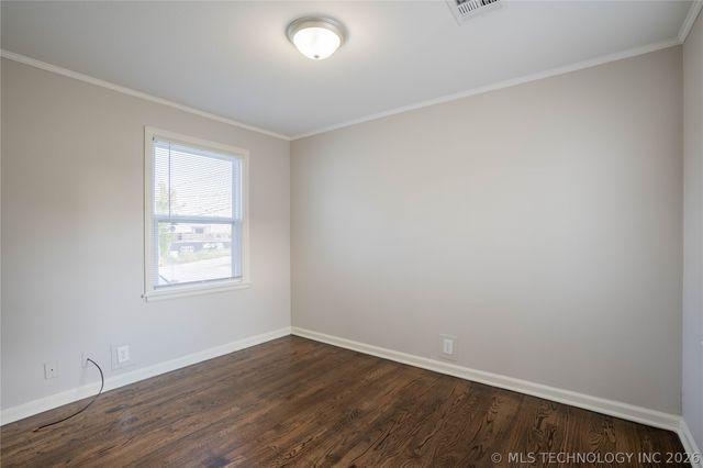 6942 E 10th Street, Tulsa, OK 74112