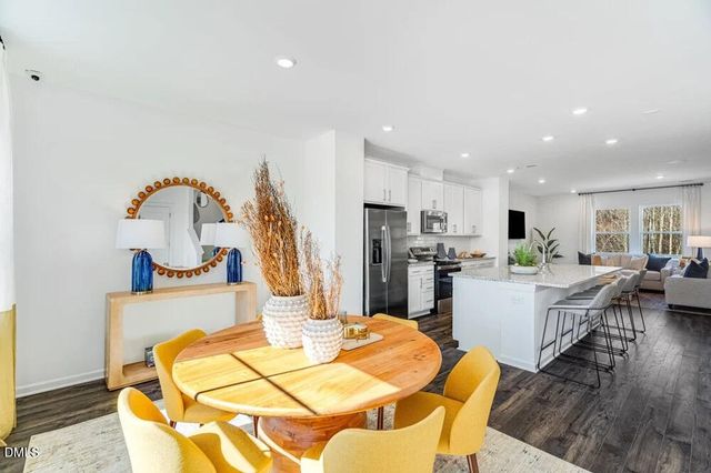 618 Macmillan Way, Knightdale, NC 27545