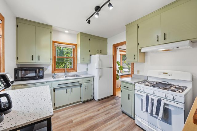 4357 33rd Avenue S, Minneapolis, MN 55406