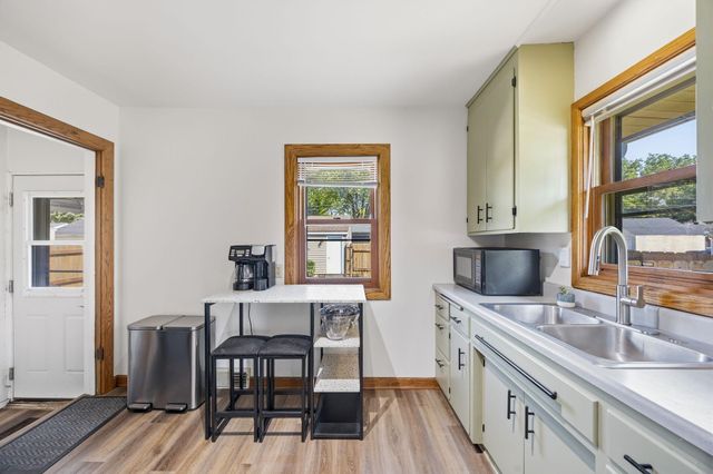 4357 33rd Avenue S, Minneapolis, MN 55406