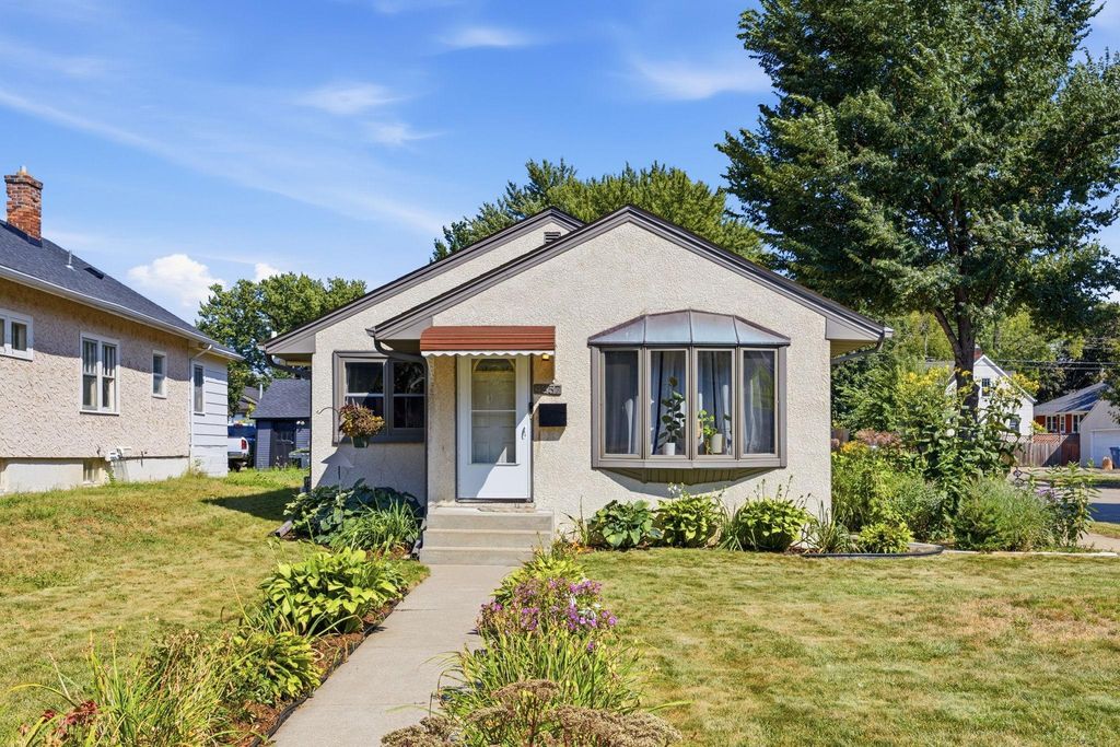 4357 33rd Avenue S, Minneapolis, MN 55406