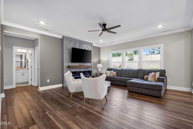 227 Sea Cave Lane, Raleigh, NC 27610