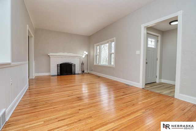 2601 Woodsdale Boulevard, Lincoln, NE 68502