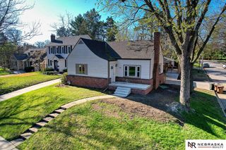 2601 Woodsdale Boulevard, Lincoln, NE 68502