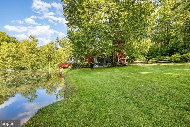 6908 S ROXBURY MILL RD, Spotsylvania, VA 22551