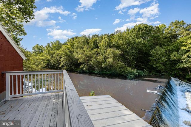 6908 S ROXBURY MILL RD, Spotsylvania, VA 22551