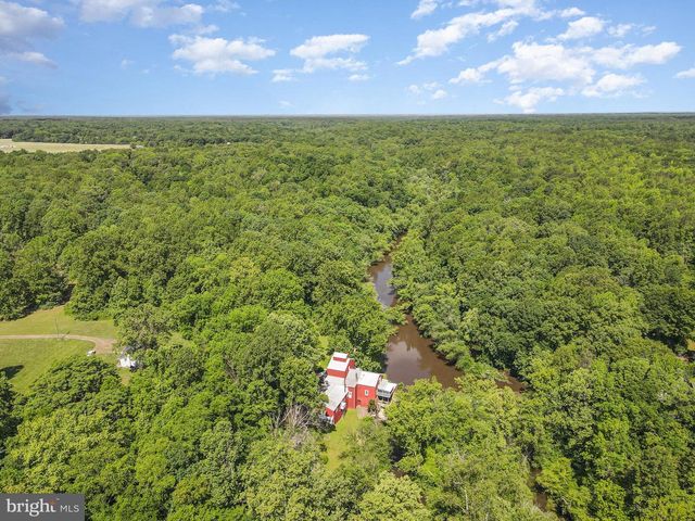 6908 S ROXBURY MILL RD, Spotsylvania, VA 22551