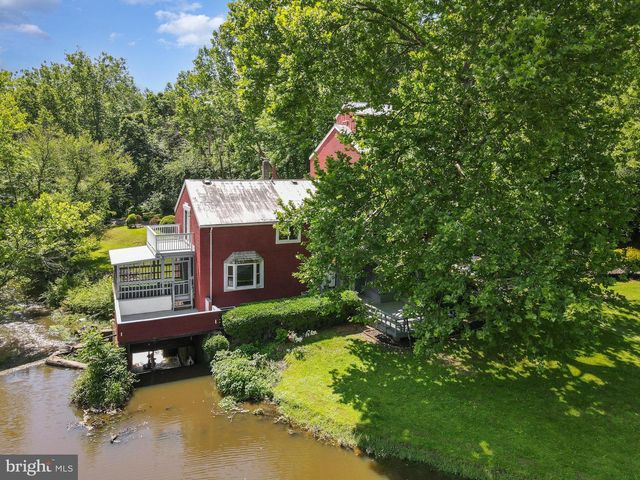 6908 S ROXBURY MILL RD, Spotsylvania, VA 22551