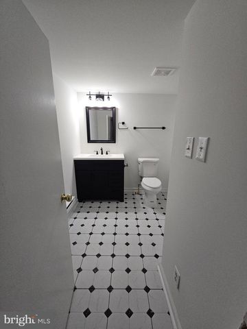6908 S ROXBURY MILL RD, Spotsylvania, VA 22551