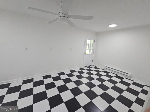 6908 S ROXBURY MILL RD, Spotsylvania, VA 22551