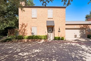 5727 Remington Park Square, Dallas, TX 75252