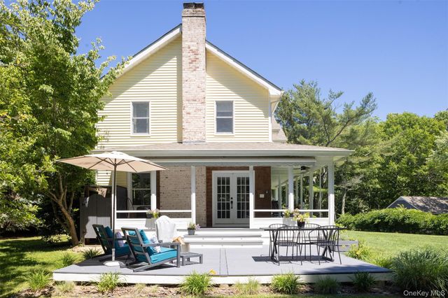 2700 Harbor Lane, Cutchogue, NY 11935