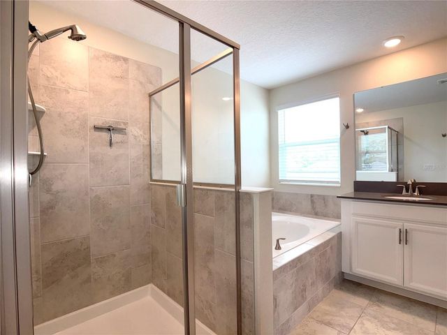 2638 CAMDEN PARK LOOP, Davenport, FL 33837
