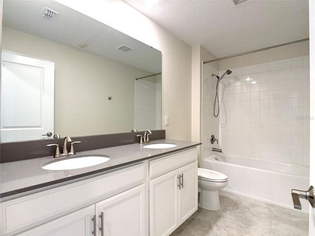 2638 CAMDEN PARK LOOP, Davenport, FL 33837