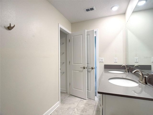 2638 CAMDEN PARK LOOP, Davenport, FL 33837