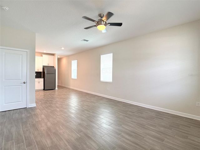 2638 CAMDEN PARK LOOP, Davenport, FL 33837