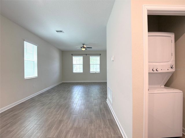 2638 CAMDEN PARK LOOP, Davenport, FL 33837