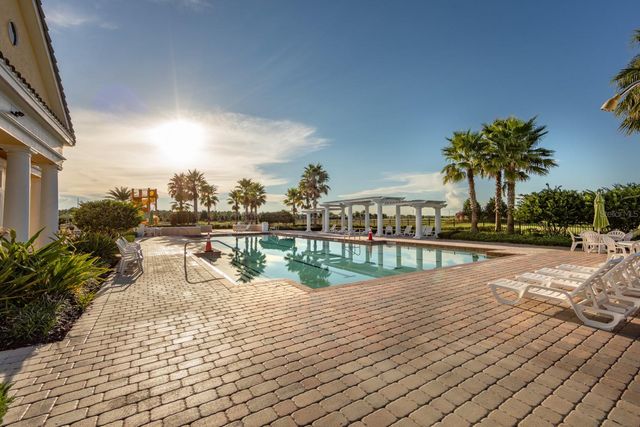 2638 CAMDEN PARK LOOP, Davenport, FL 33837