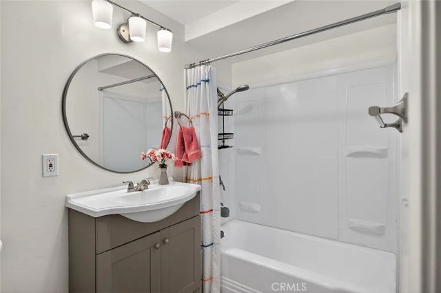 5832 Middlecoff, Huntington Beach, CA 92649