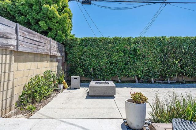 5832 Middlecoff, Huntington Beach, CA 92649
