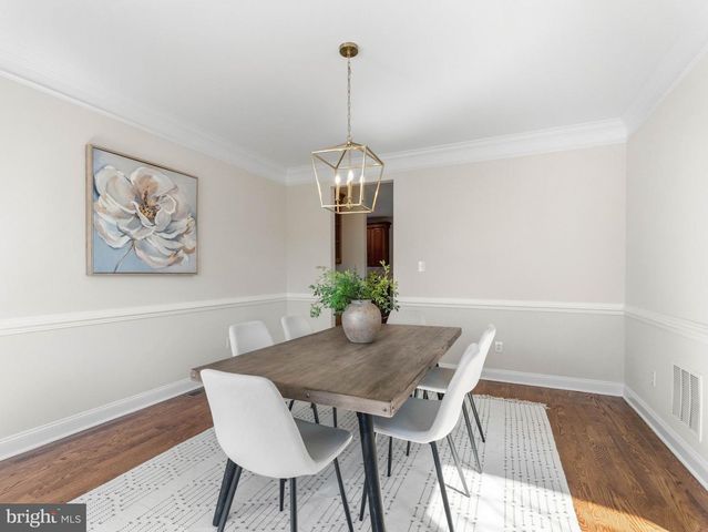 212 EAGLE CT, Swedesboro, NJ 08085