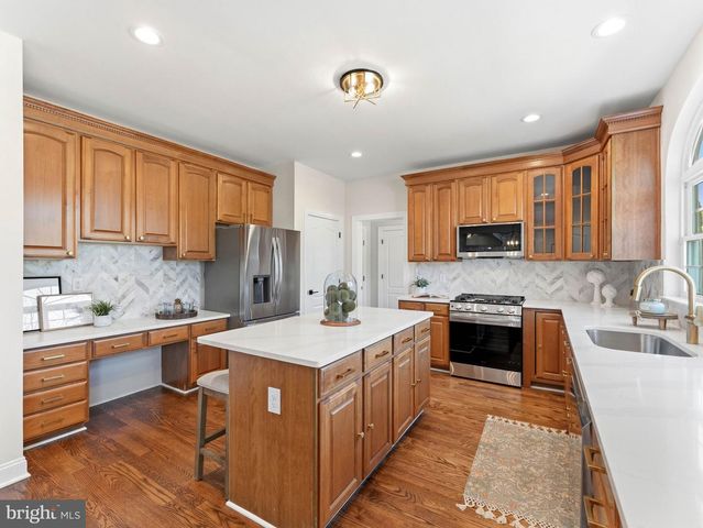 212 EAGLE CT, Swedesboro, NJ 08085