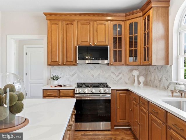 212 EAGLE CT, Swedesboro, NJ 08085