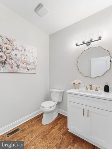 212 EAGLE CT, Swedesboro, NJ 08085