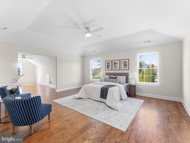 212 EAGLE CT, Swedesboro, NJ 08085