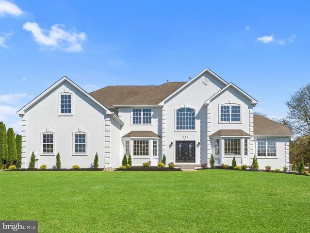212 EAGLE CT, Swedesboro, NJ 08085