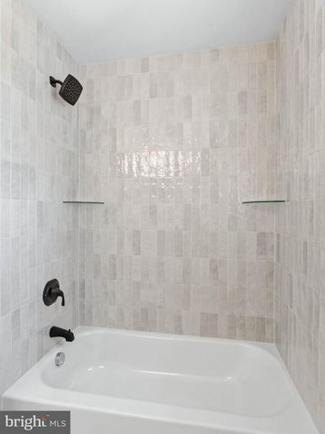 212 EAGLE CT, Swedesboro, NJ 08085