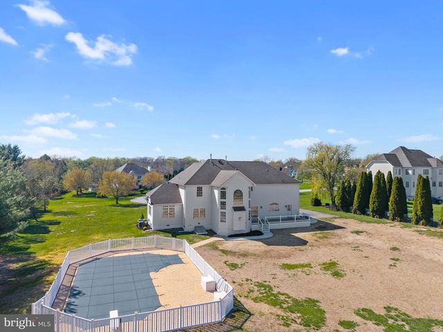 212 EAGLE CT, Swedesboro, NJ 08085