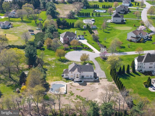 212 EAGLE CT, Swedesboro, NJ 08085