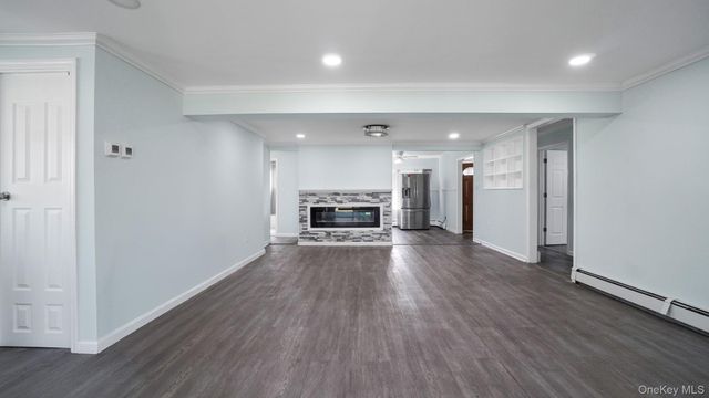 63 Blacksmith Road, Levittown, NY 11756