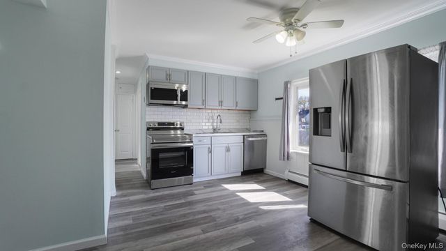 63 Blacksmith Road, Levittown, NY 11756