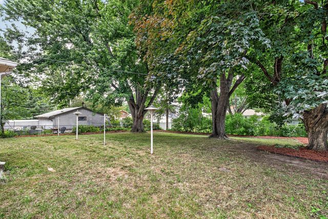 1345 Smith Avenue S, West Saint Paul, MN 55118