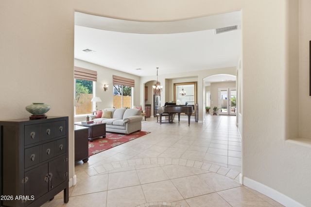 4309 E MAPLEWOOD Court, Gilbert, AZ 85297