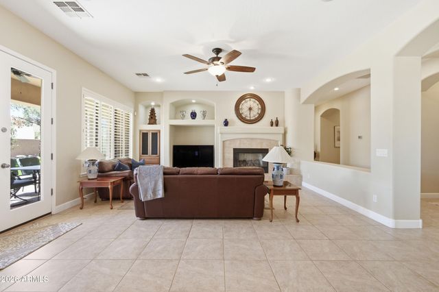 4309 E MAPLEWOOD Court, Gilbert, AZ 85297