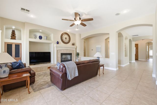 4309 E MAPLEWOOD Court, Gilbert, AZ 85297