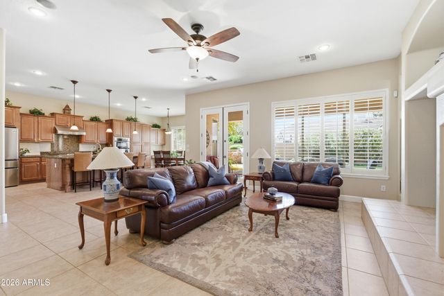 4309 E MAPLEWOOD Court, Gilbert, AZ 85297