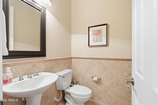 4309 E MAPLEWOOD Court, Gilbert, AZ 85297