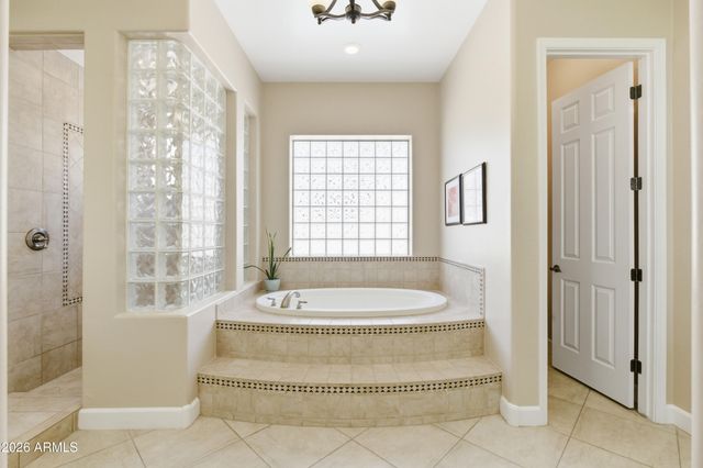 4309 E MAPLEWOOD Court, Gilbert, AZ 85297