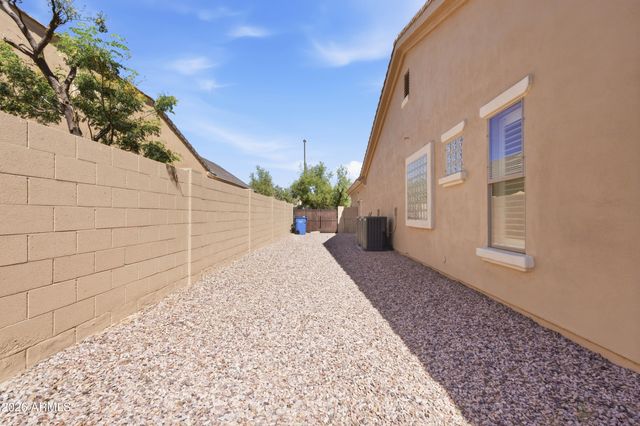 4309 E MAPLEWOOD Court, Gilbert, AZ 85297