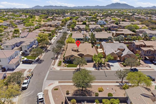 4309 E MAPLEWOOD Court, Gilbert, AZ 85297