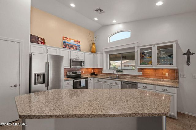 1518 N Via Mazatlan, Green Valley, AZ 85614