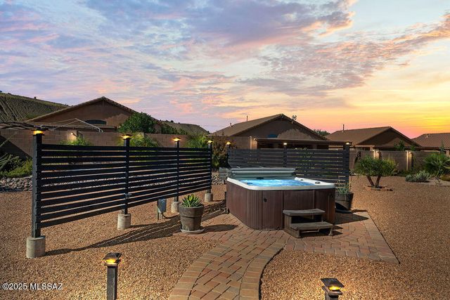 1518 N Via Mazatlan, Green Valley, AZ 85614