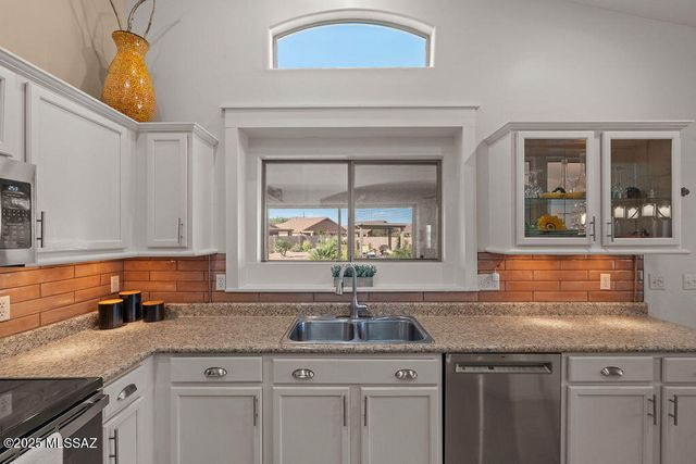 1518 N Via Mazatlan, Green Valley, AZ 85614