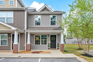 955 Big Sky Dr Apt J, Clarksville, TN 37040