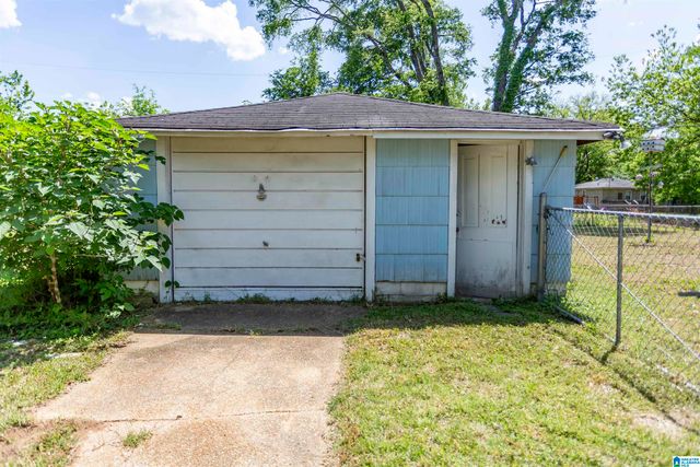 111 JUNE AVENUE, Hueytown, AL 35023