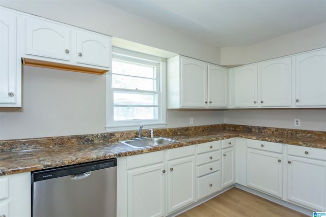 111 JUNE AVENUE, Hueytown, AL 35023